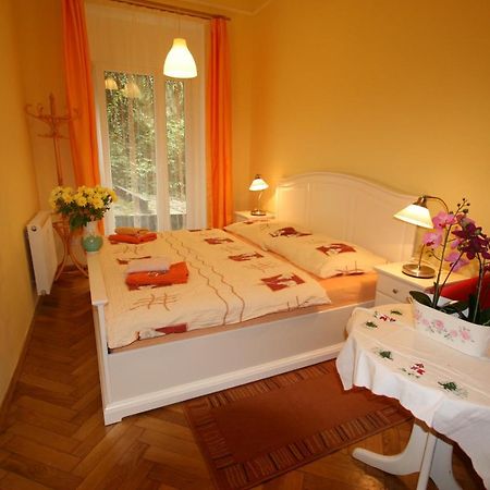 Apartment No. 12 Trziste 29 Карлові Вари Екстер'єр фото